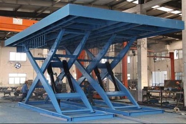 剪叉式液压升降机毕业设计(移动式剪叉式升降机)